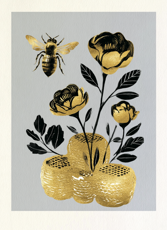 Elegant Watercolor Bee and Honeycomb Illustration