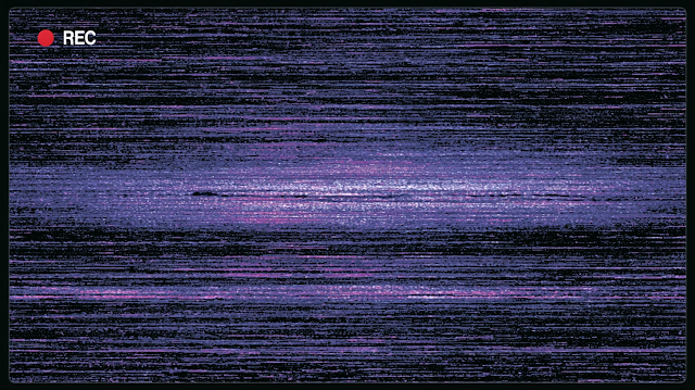Retro VHS Glitch Effect Screen