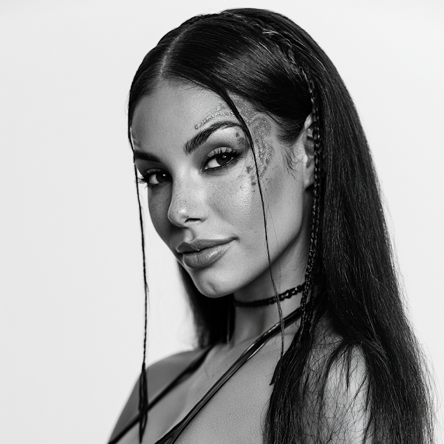 Stunning Latina Woman with Payasa Makeup in Black and White